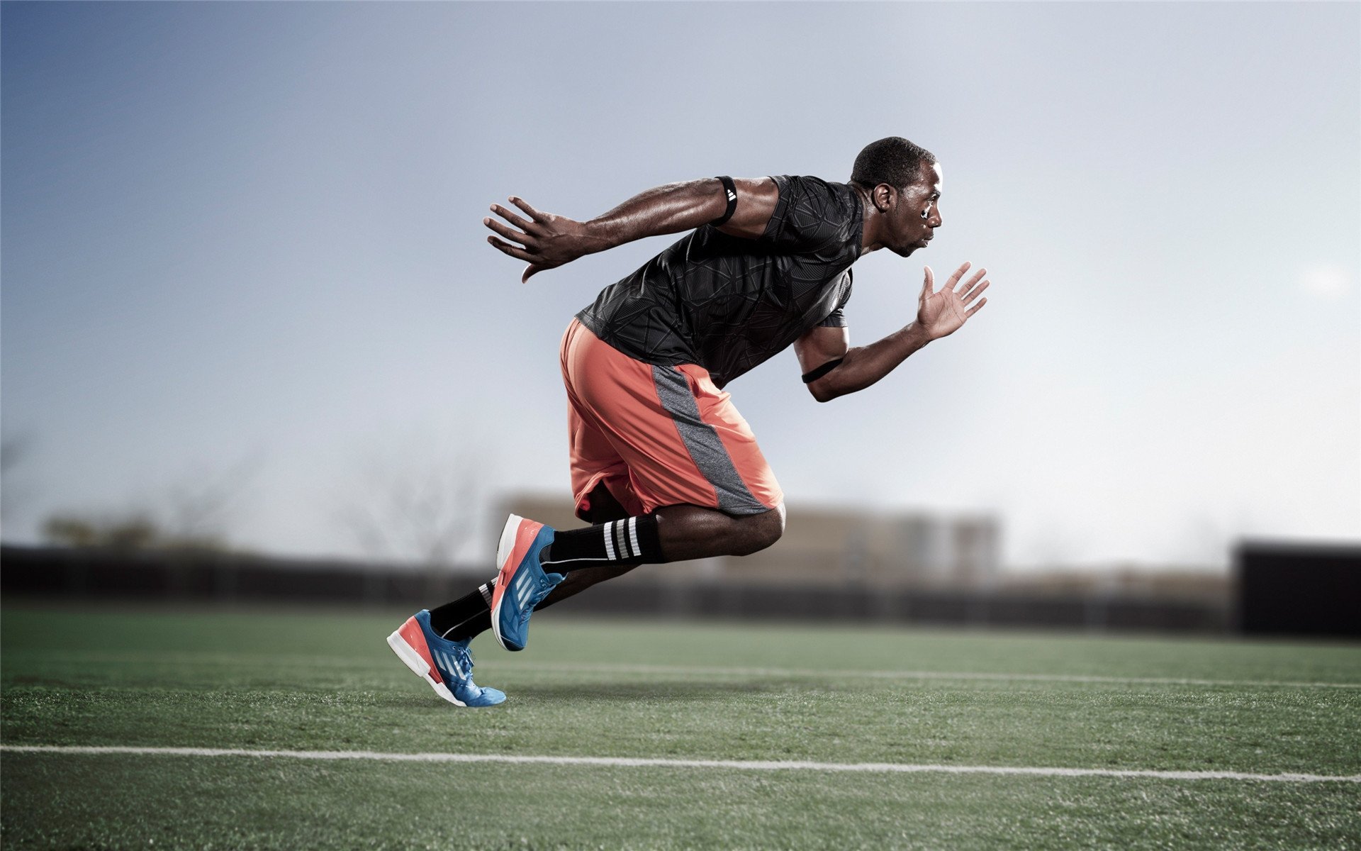 C罗挑战全新联赛首战梅开二度，c罗挑战全新联赛首战梅开二度视频